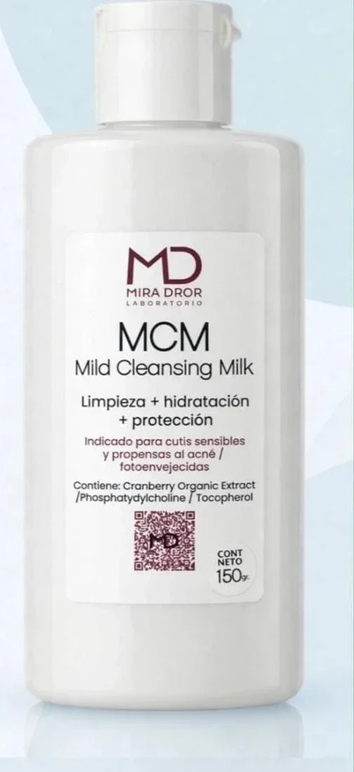 Frasco de MCM Mild Cleansing Milk de Mira Dror, leche de limpieza para piel sensible y con acné, 150 g